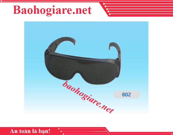 Kính bảo hộ Đài Loan - kính đeo đen 802 giá rẻ nhất TP.HCM
